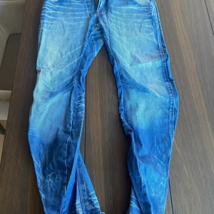 G-star jeans  - G-star jeans storlek 34/32
