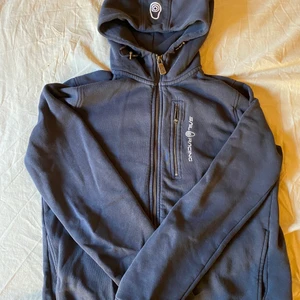 Snil racing  - Nu säljer jag min snil racing tröja för den inte kommer till nån användning. Skriv för fler frågor 