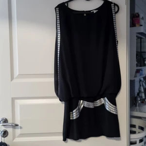 Klänning  - Used one time