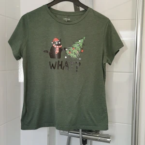 En grön tröja - En grön jul tröja