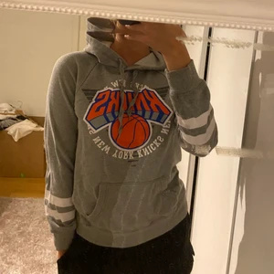 New York Knicks Hoddie - NBA NEW YORK KNICKS