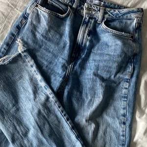 Zara jeans - Zara storlek 36 Använda och tvättade en gång. Superfint skick! 