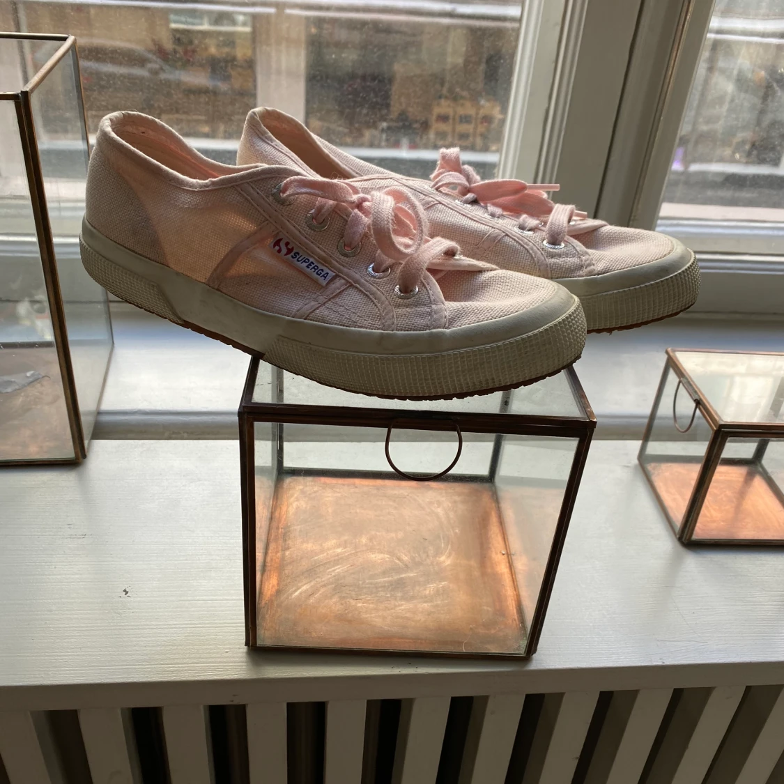 Ljusrosa Superga sneakers - 90