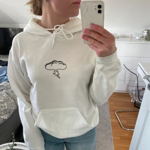 Snygg hoodie - Snygg hoodie. Använd 2 gånger