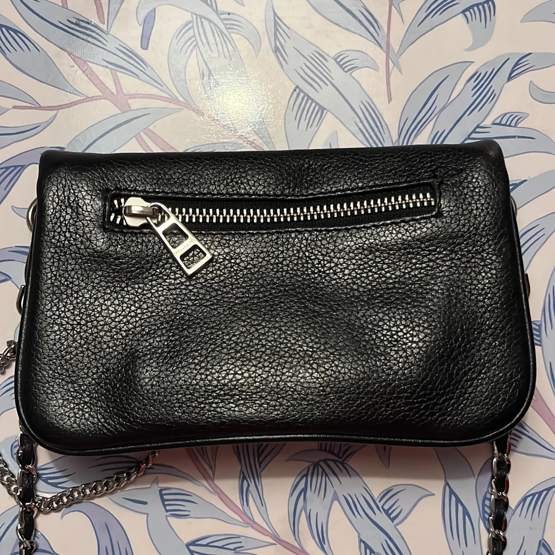 Zadig & Voltaire väska  - 90