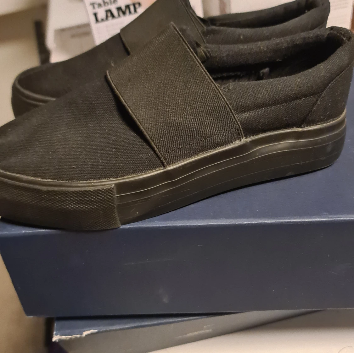 Svart fin skor stl 35 