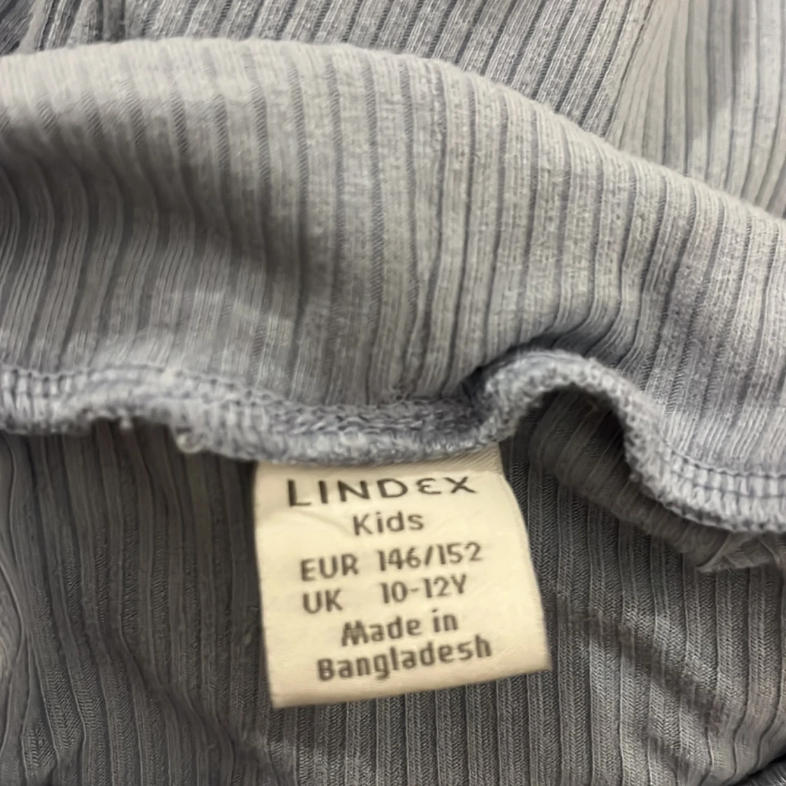 En långärmad tröja från lindex - 90