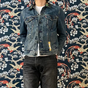 Levis Limited Edition Haiwaiin Jeansjacka  - Levis Limited Edition Haiwaiin Jeansjacka  Bra skick  549kr exl frakt 