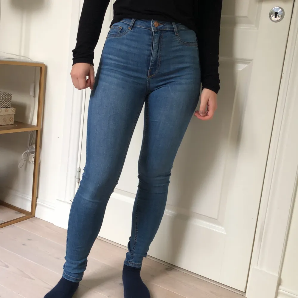 Högmidjade jeans från Gina, modell Molly. Jeans & Byxor.