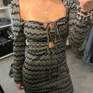 Snygg klänning  -  Så fin klänning som passar både till sommaren och hösten! 😍😍