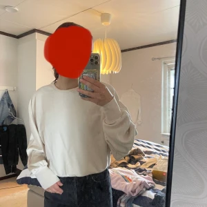 Sweatshirt  - Sweatshirt från NAKD, skriv privat för frågor 💕