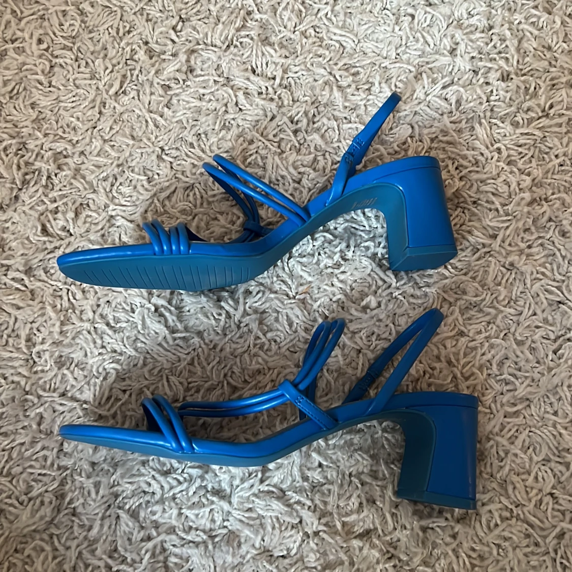 Klackskor från pull&bear - 90