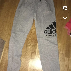 Mjukis från adidas - Mjukis från stadium 