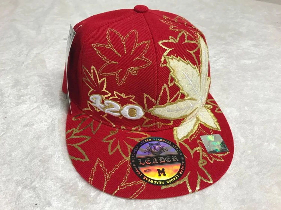 Kanadensiska broderi Kepsar 