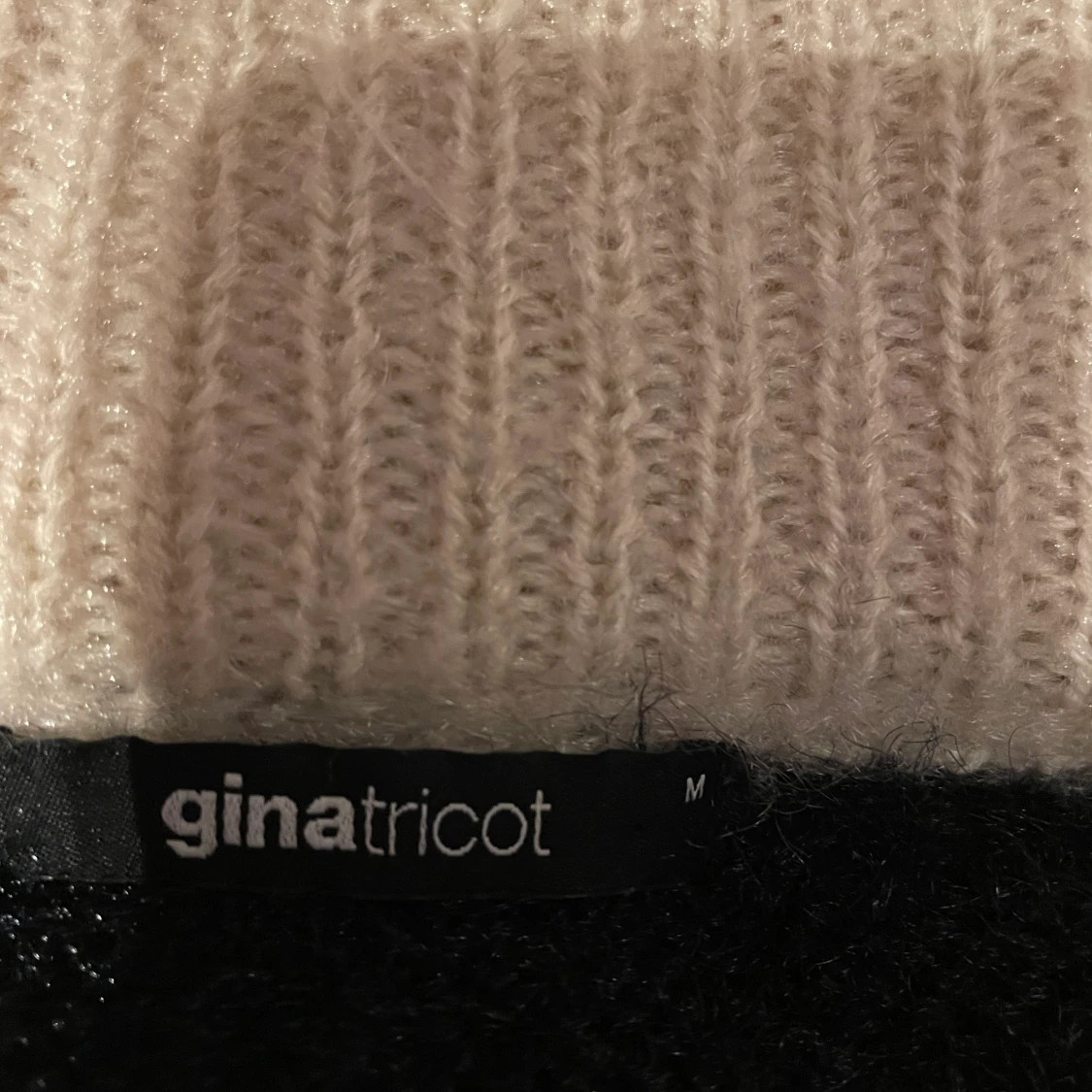 Stickad tröja randig glitter  - 90