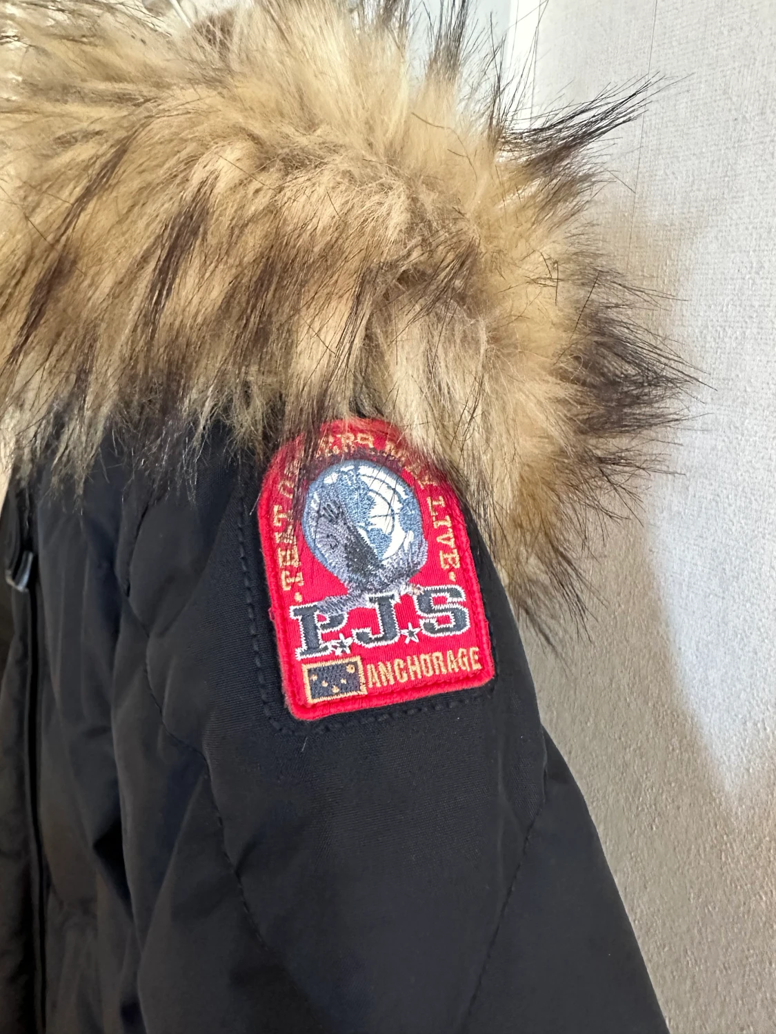 Parajumpers jacka helt ny endast testad strl. Y-M - 90