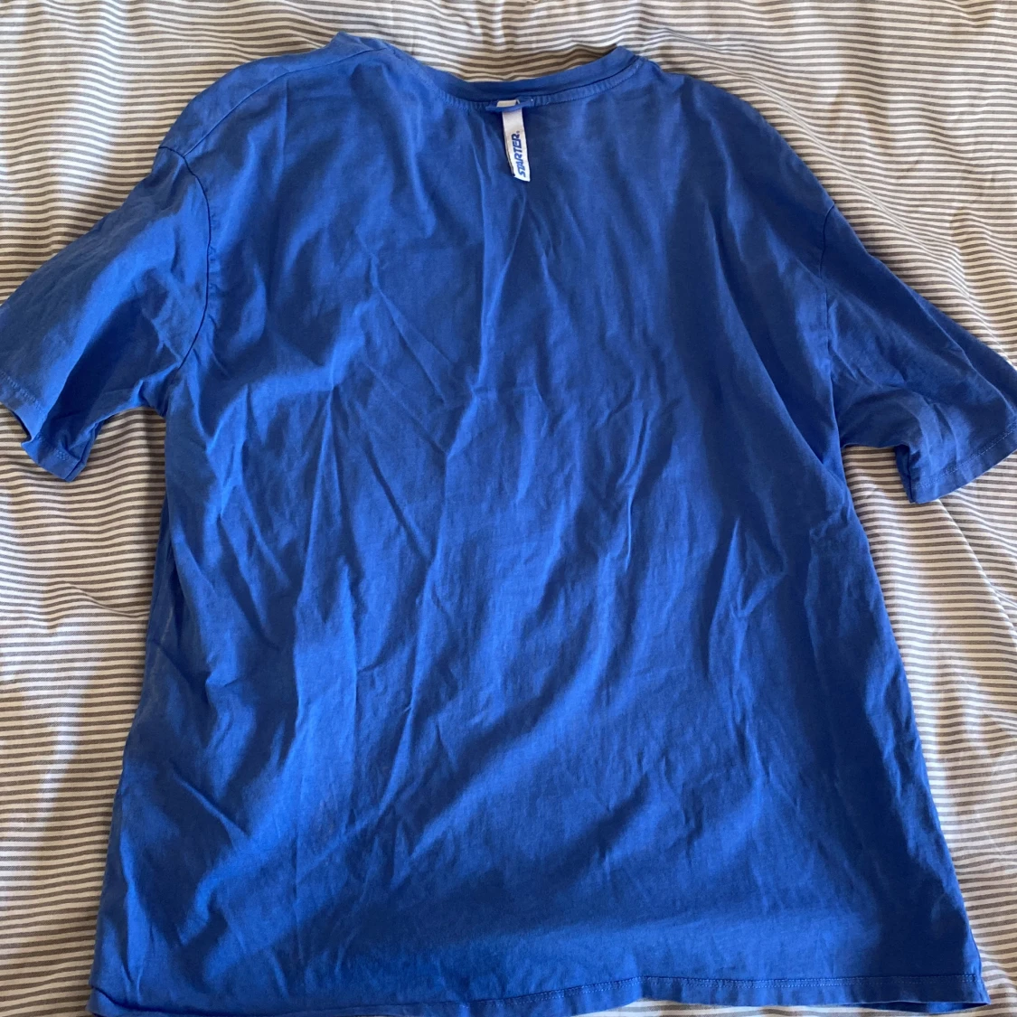 Blå grafic tee - 90