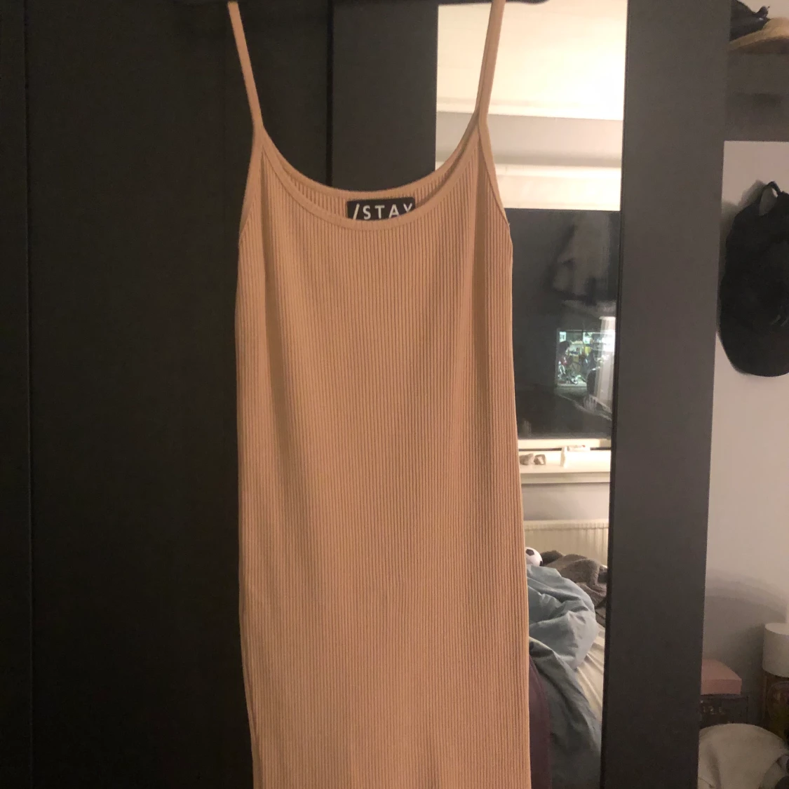 Beige klänning - 90