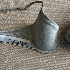 Calvin Klein bh - Bra skick