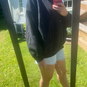 Cava company hoodie - Lite brukt cava company hoodie. Veldig myk og god. Logo på rygg. 