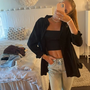 Skjorta - Svart skjorta från hm 💖