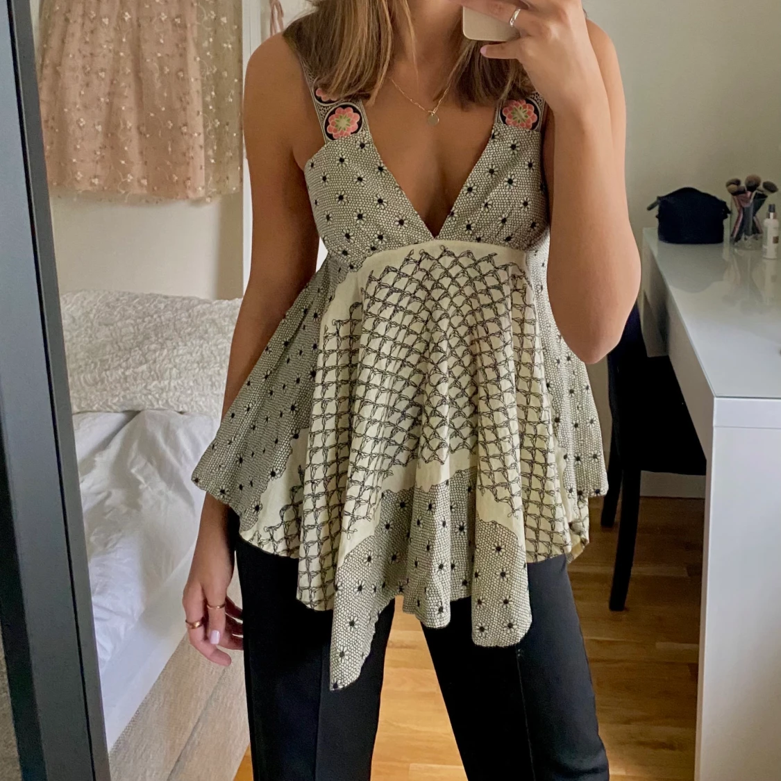 Somrigt linne från Fornarina