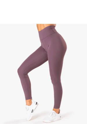 Icaniwill tights  - Säljer dessa sköna tränings tights ifrån märket icaniwill. Ordinarie pris 699kr, säljer dom för 450kr 