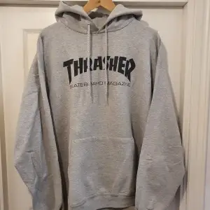 Thrasher hoodie i fint skick  storlek Large.