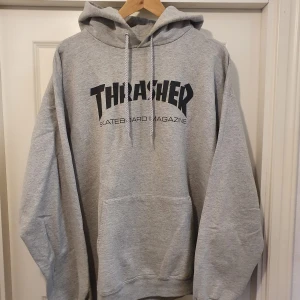 Thrasher hoodie L - Thrasher hoodie i fint skick  storlek Large.