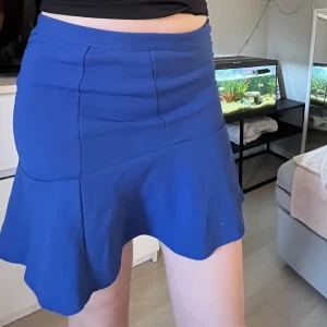 Kjol - Säljer för 70kr