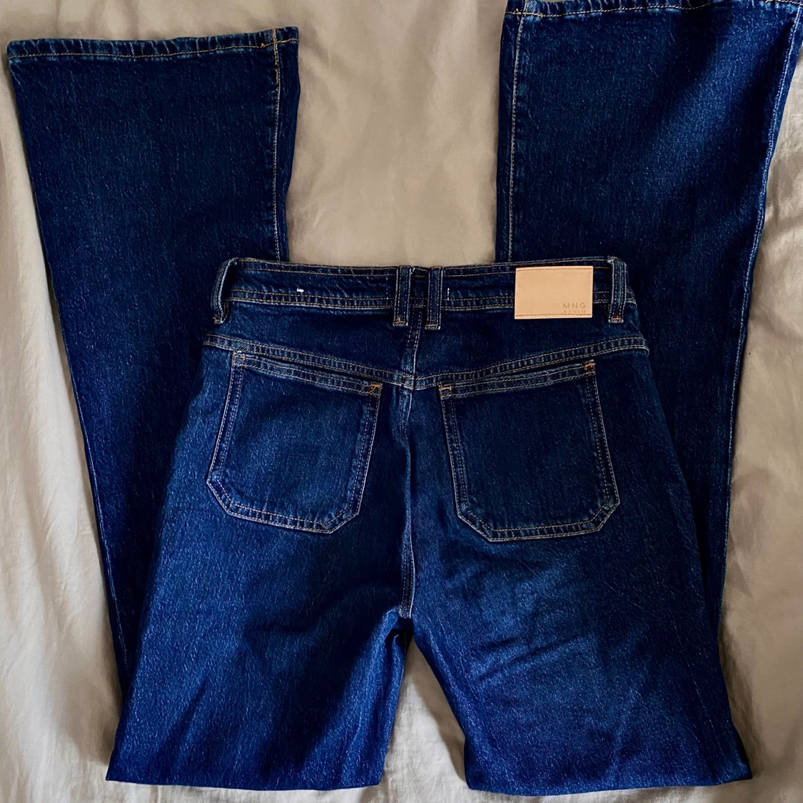 Jeans från mango