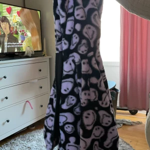 Smiley - Tjock mjuk jacka skön bra skick