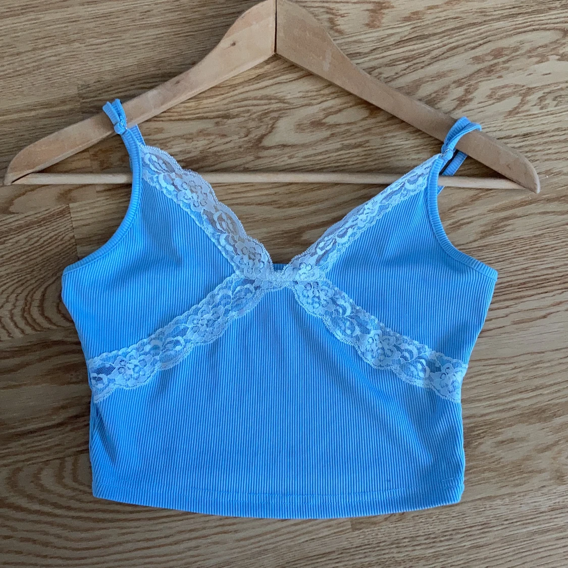  Fin top med spets - 90