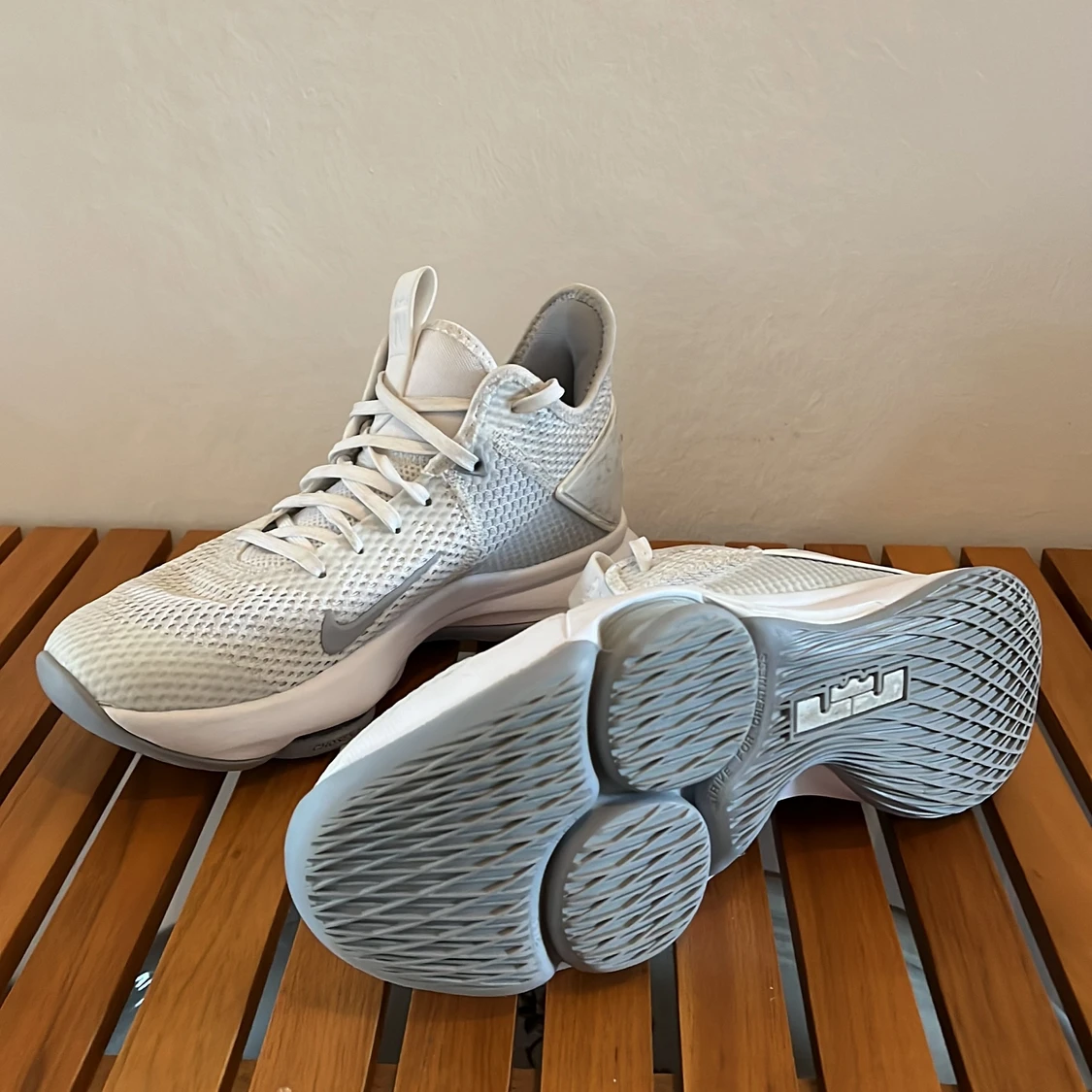 Nike basketskor storlek 39 - 90