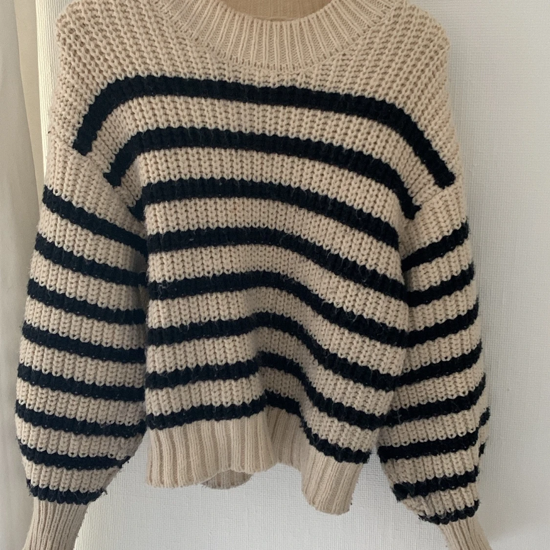 Randig stickad tröja  - 90