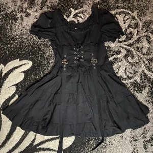 Punk klänning - Bara använts för fota med. Från youvimi. 