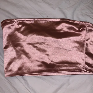 Bandeau topp  - Superfin och festlig topp, knappt använd 💕