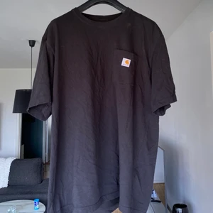 Oversized Carhartt Tshirt - Skriv för mer info o frågor :)