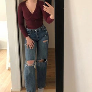 vinröd topp - oanvänd topp från Nelly.