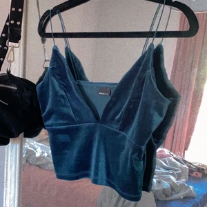 Topp - Topp från Gina tricot. Stl  S🥰