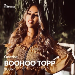 Boohoo topp - Köpt av en annan säljare på tise säljes då den inte riktigt var min stil 