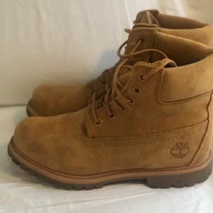 Timberland skor - Storlek 37. Jag har aldrig används. 