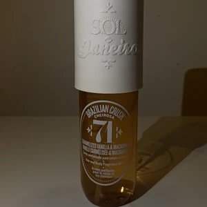 Brazilian Cruch Cheirosa  - Oanvänd, endast test sprutat. Kan gå ner i pris vid snabb affär.