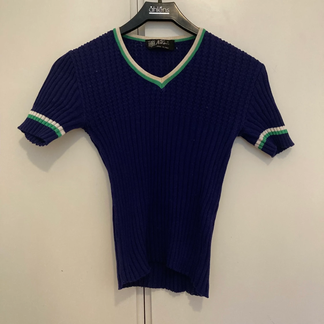 Söt mörkblå topp - 91