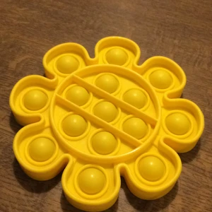 Pop it - Jag säljer en pop it eftersom jag inte använder pop its längre.