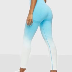 Icaniwill - Icaniwill träningsbyxor, använda fåtal gånger. Liten fläck på ena benet. Köparen står för frakt💕