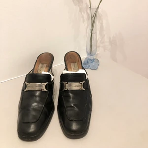 Dolce & Gabbana sko - Smukke vintage D&G sko. Købt i Tootsie i København V. Str 39,5-40