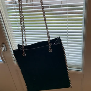 Väska från zara - Väska från zara i nyskick 