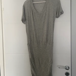 Tunika helt nytt  - Passa alla 
