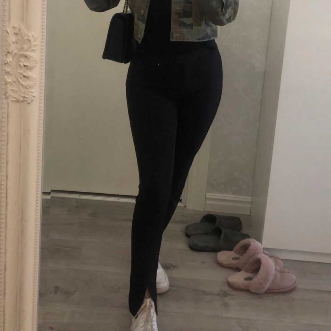 Kostymbyxor med slits